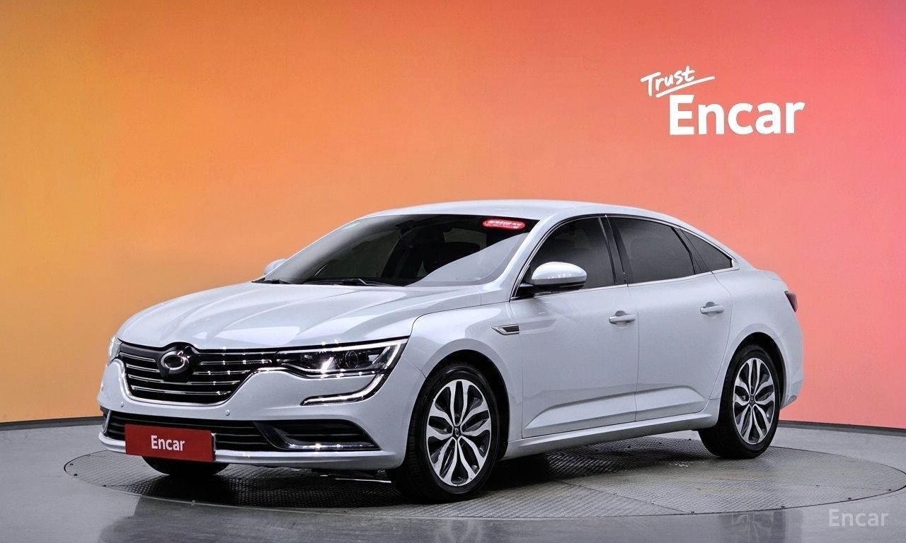 Renault SM6