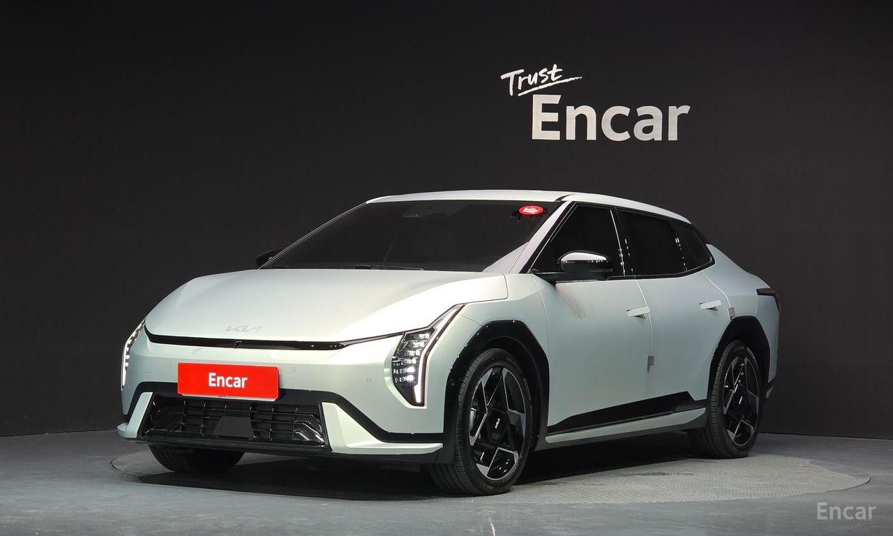 Kia EV4