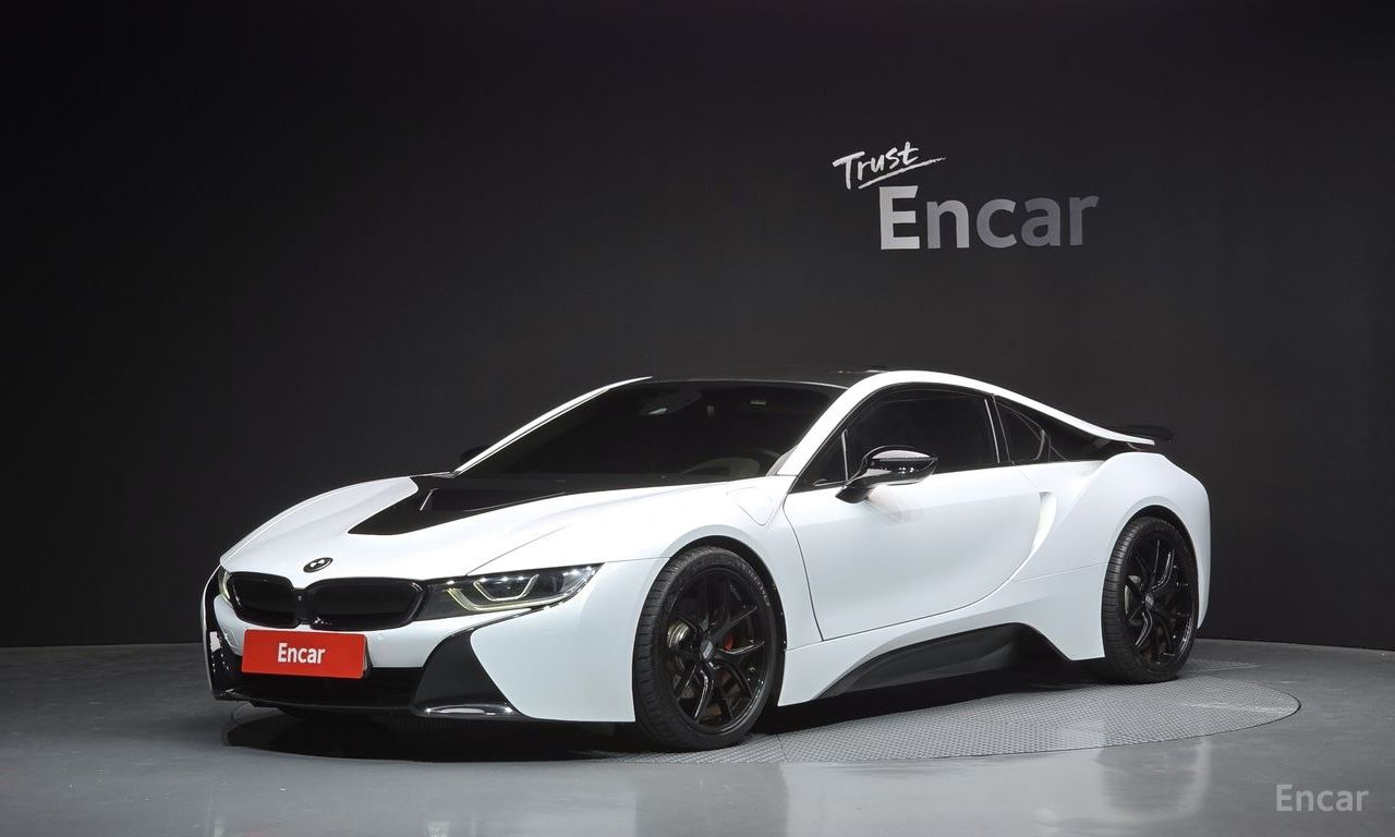 BMW i8