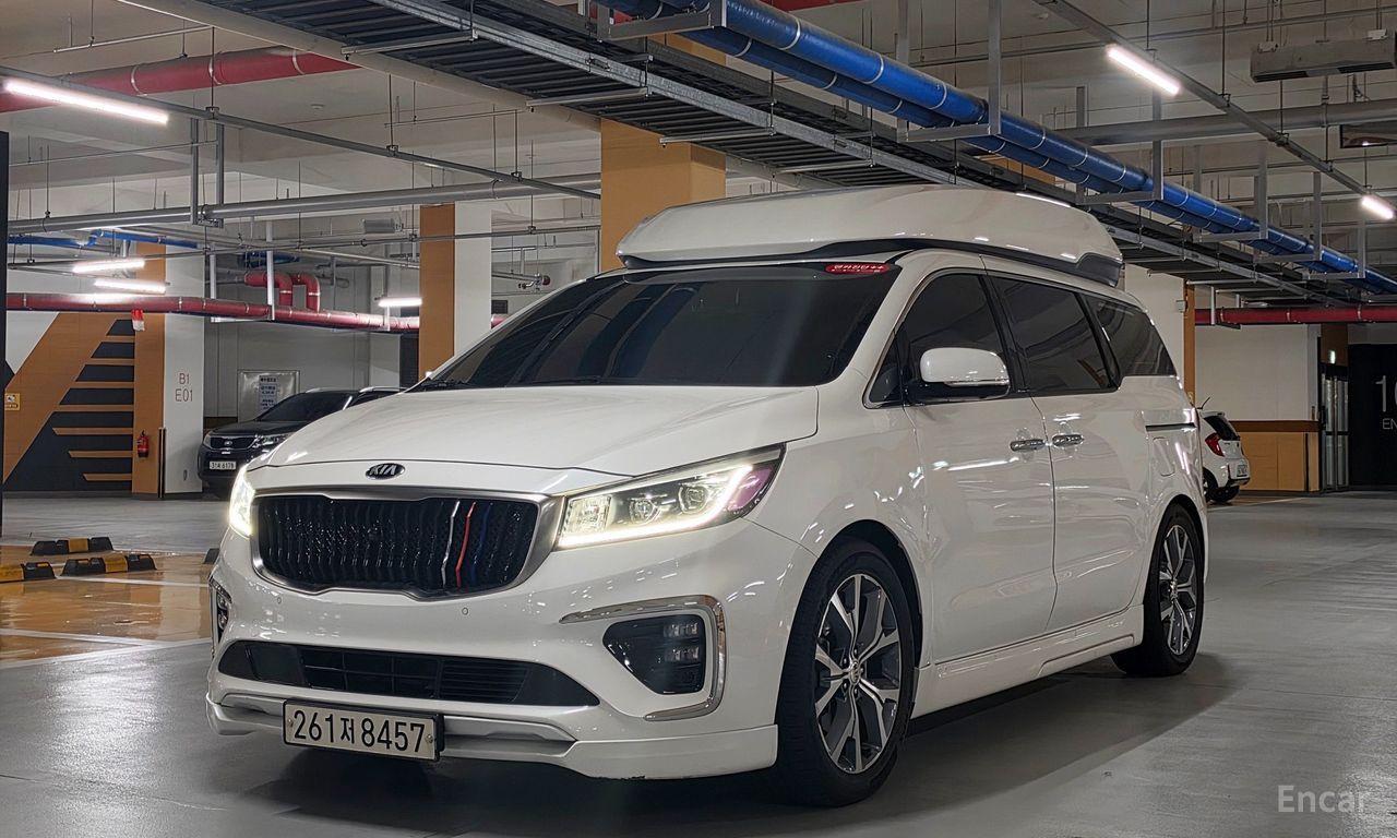 Kia Carnival
