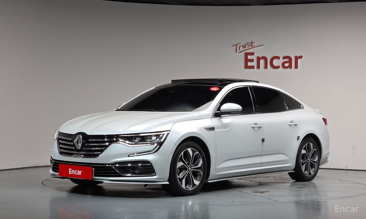 Renault SM6