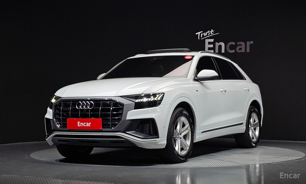 Audi Q8