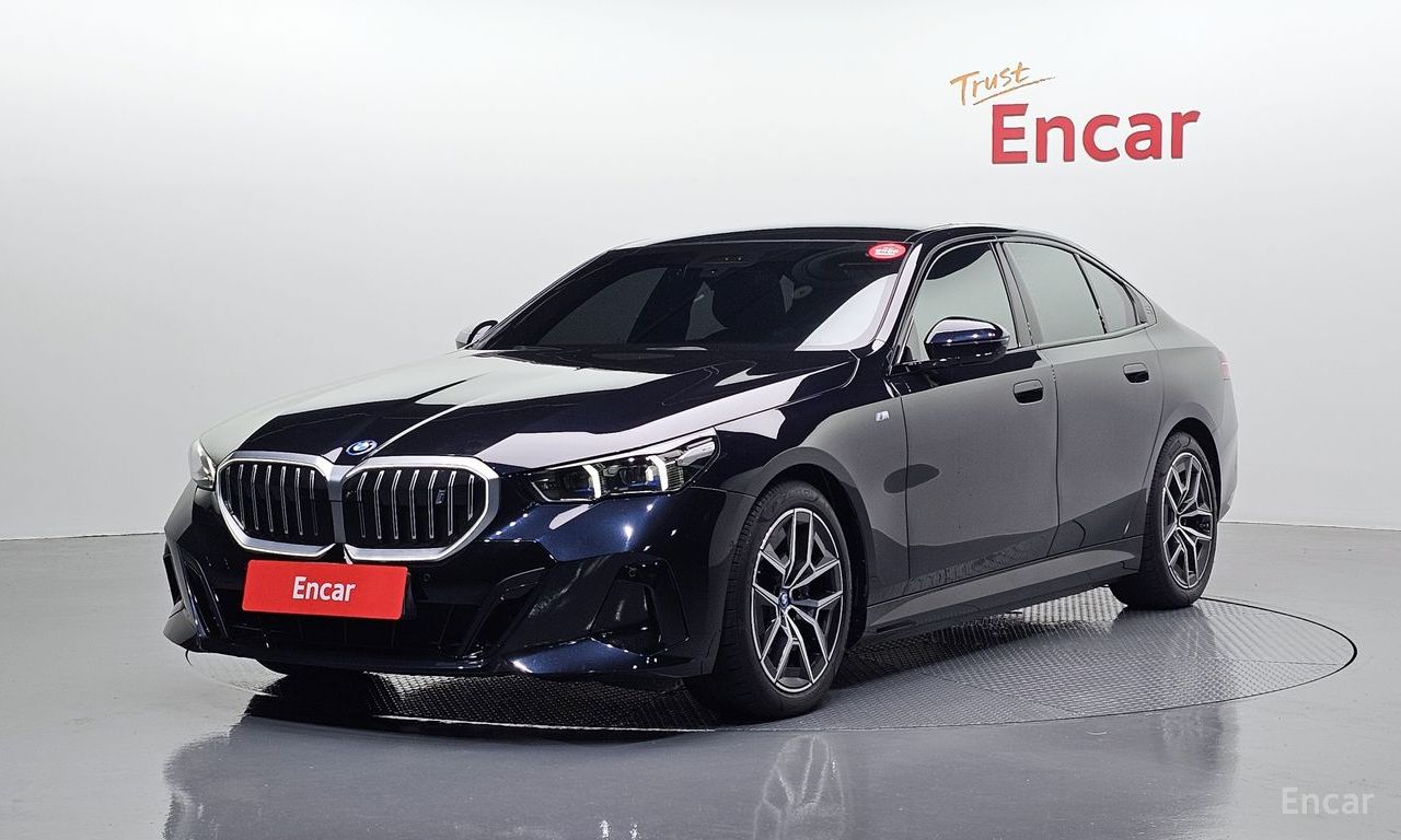 BMW i5