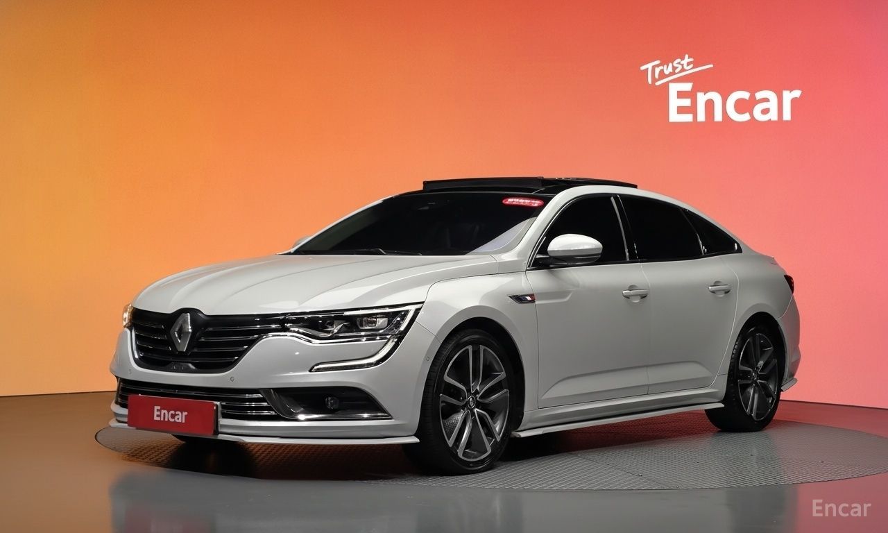 Renault SM6