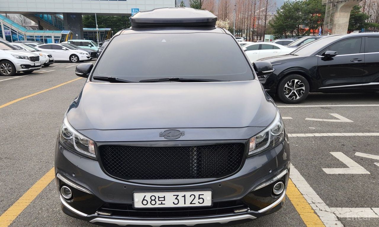 Kia Carnival