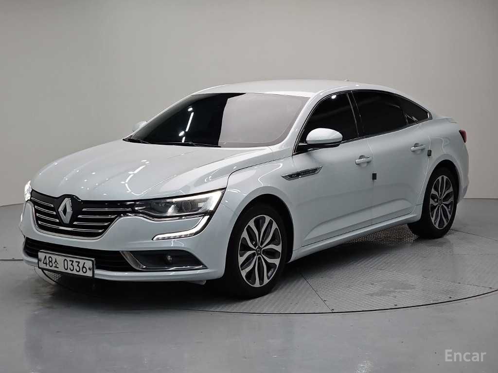 Renault SM6