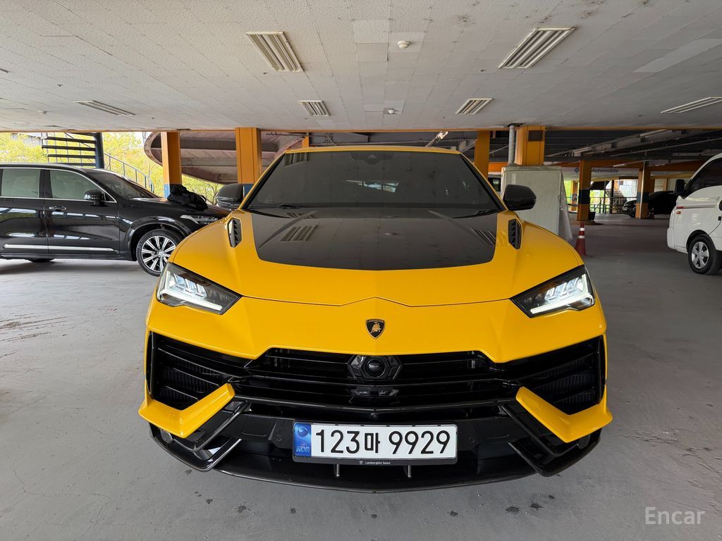Lamborghini Urus