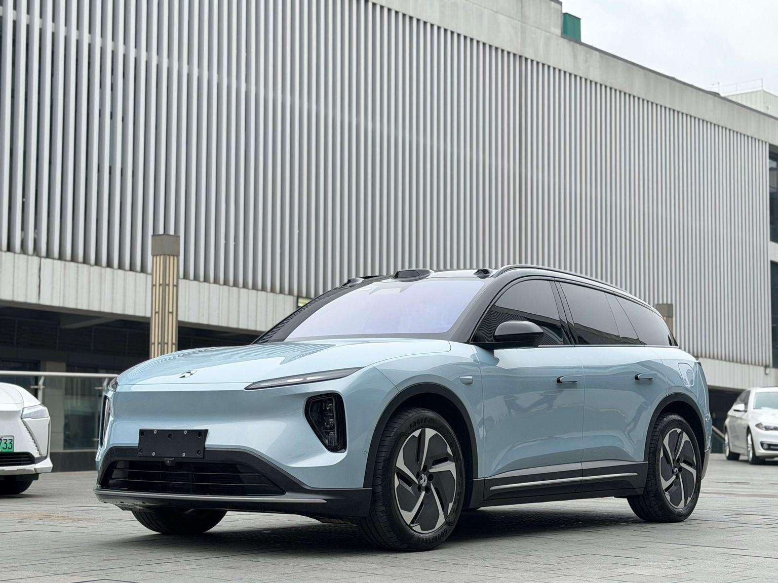 NIO ES6