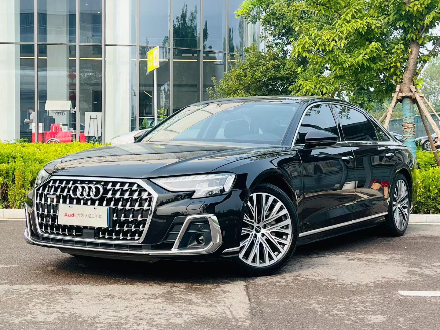 Audi A8
