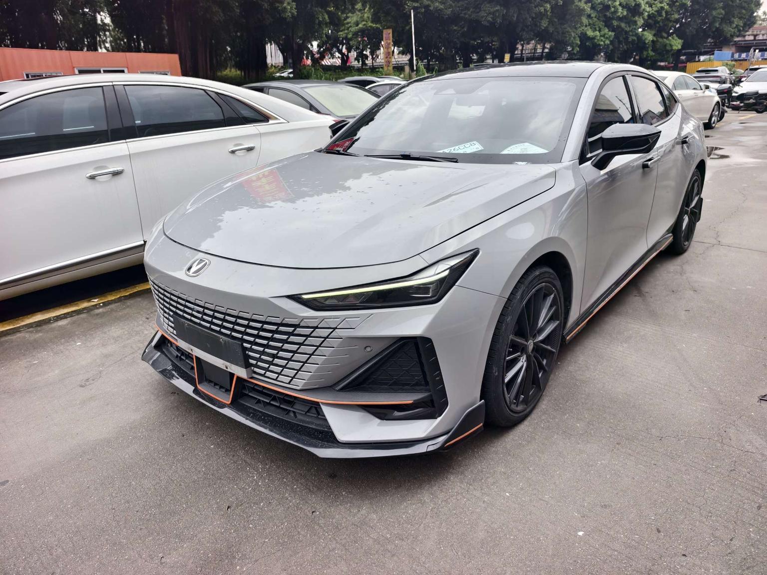 Changan UNI-V