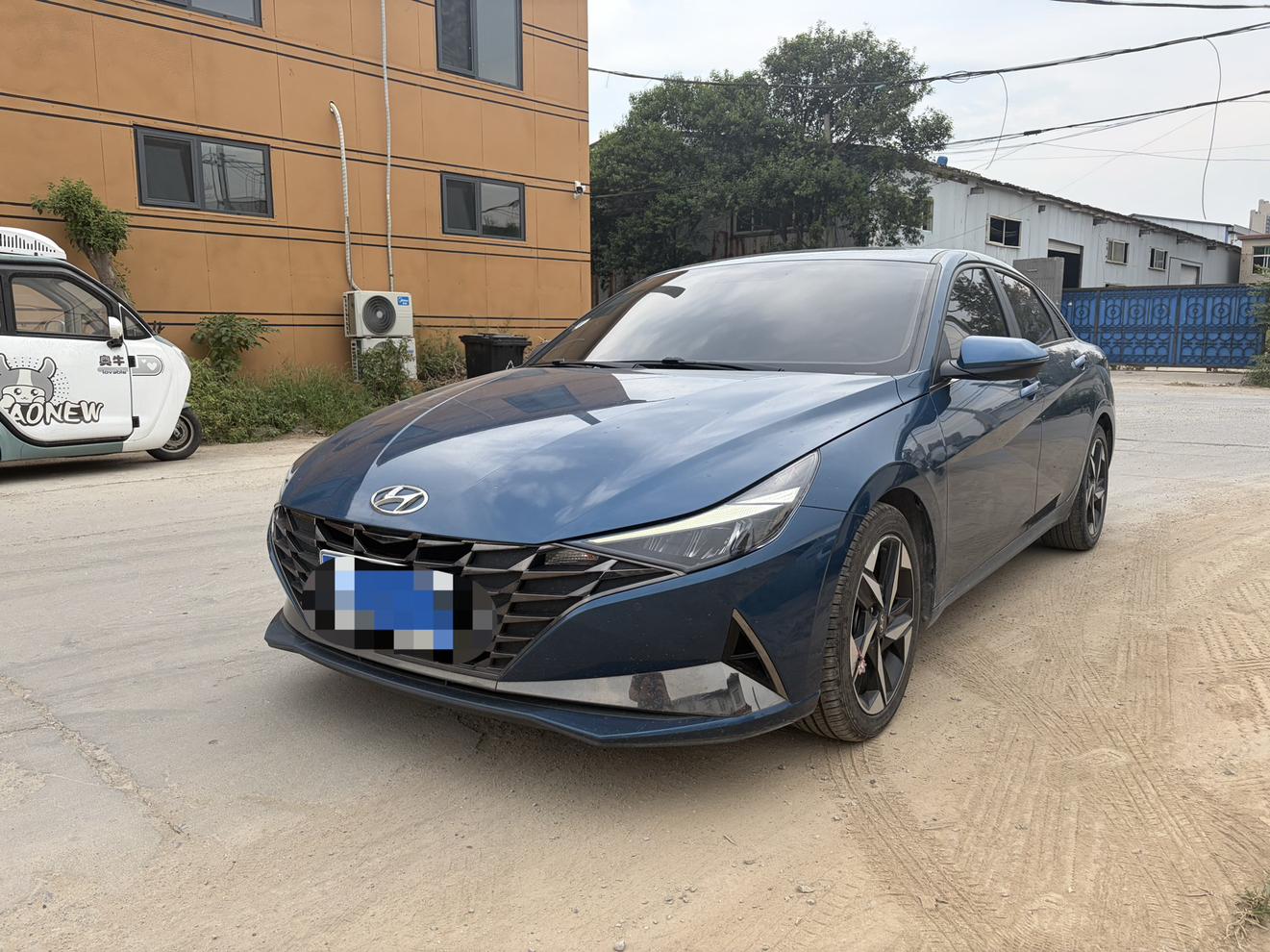 Hyundai Elantra