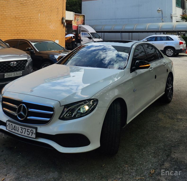 Mercedes-Benz E-Class W213