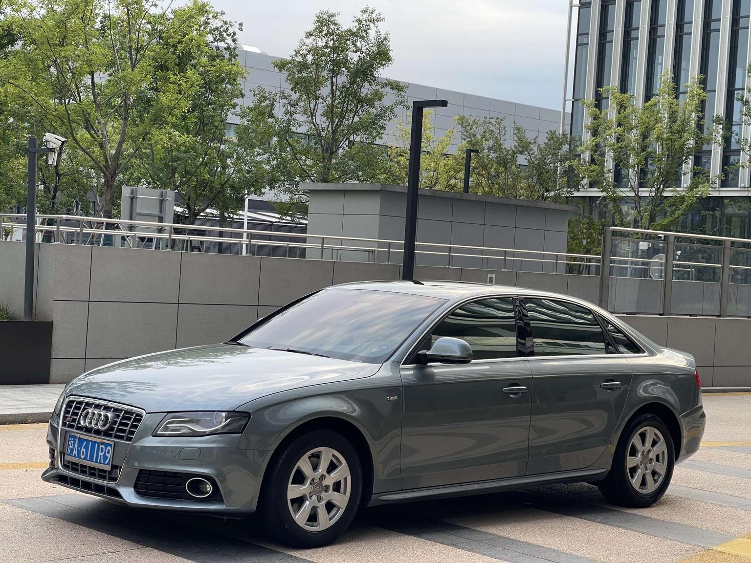 Audi A4L