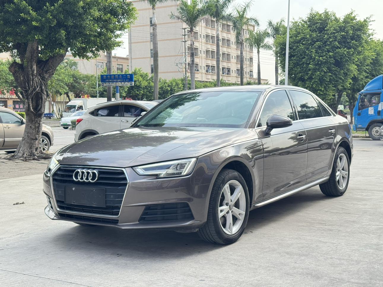 Audi A4L