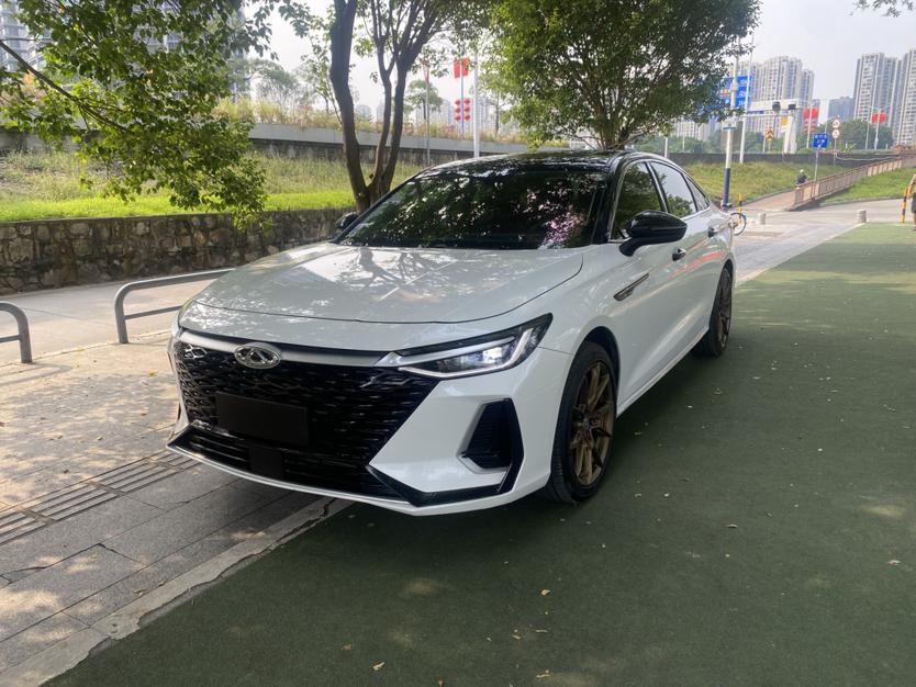 Chery Arrizo 8