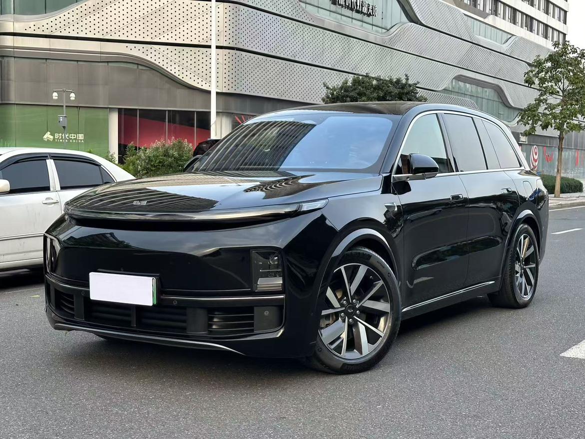 Li Auto L8