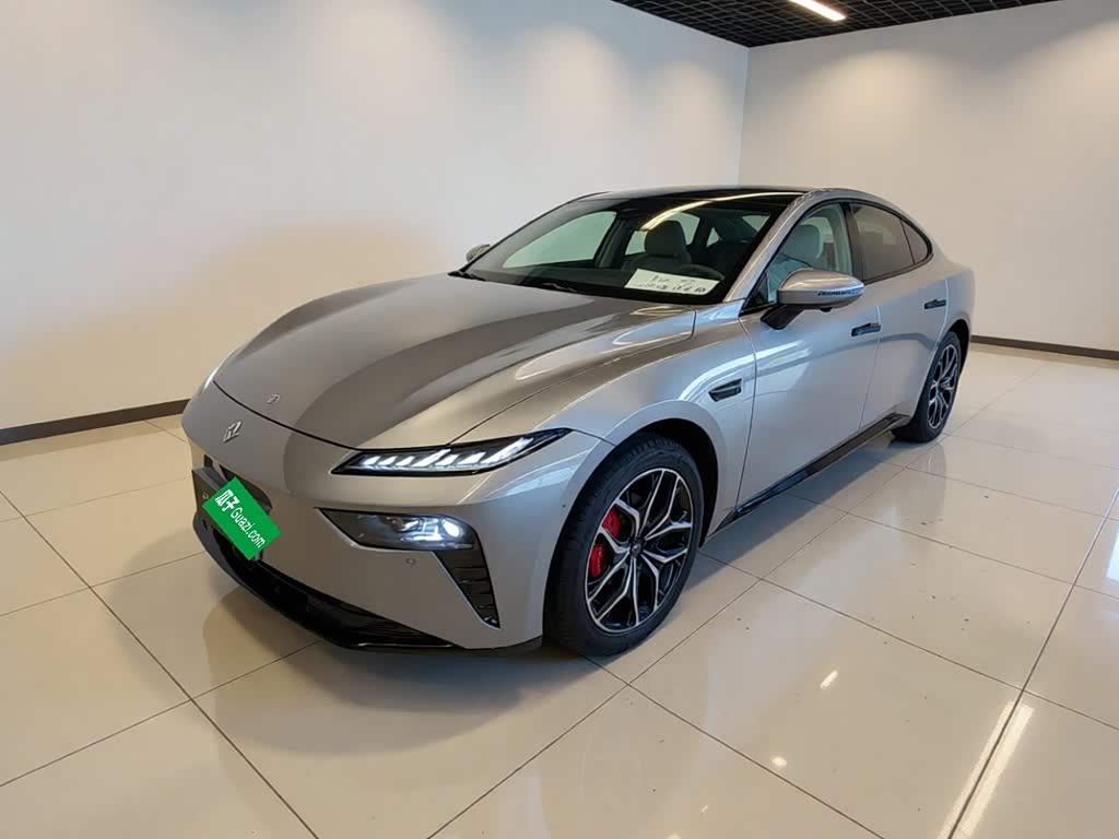 Dongfeng eπ007