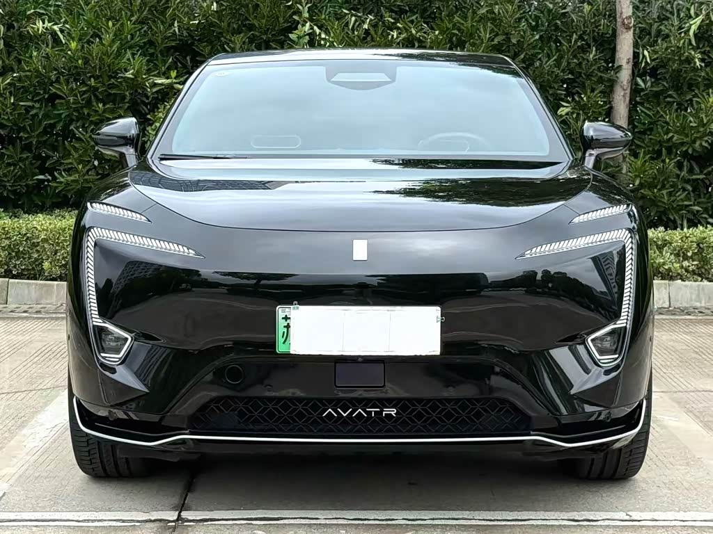 Avatr 11