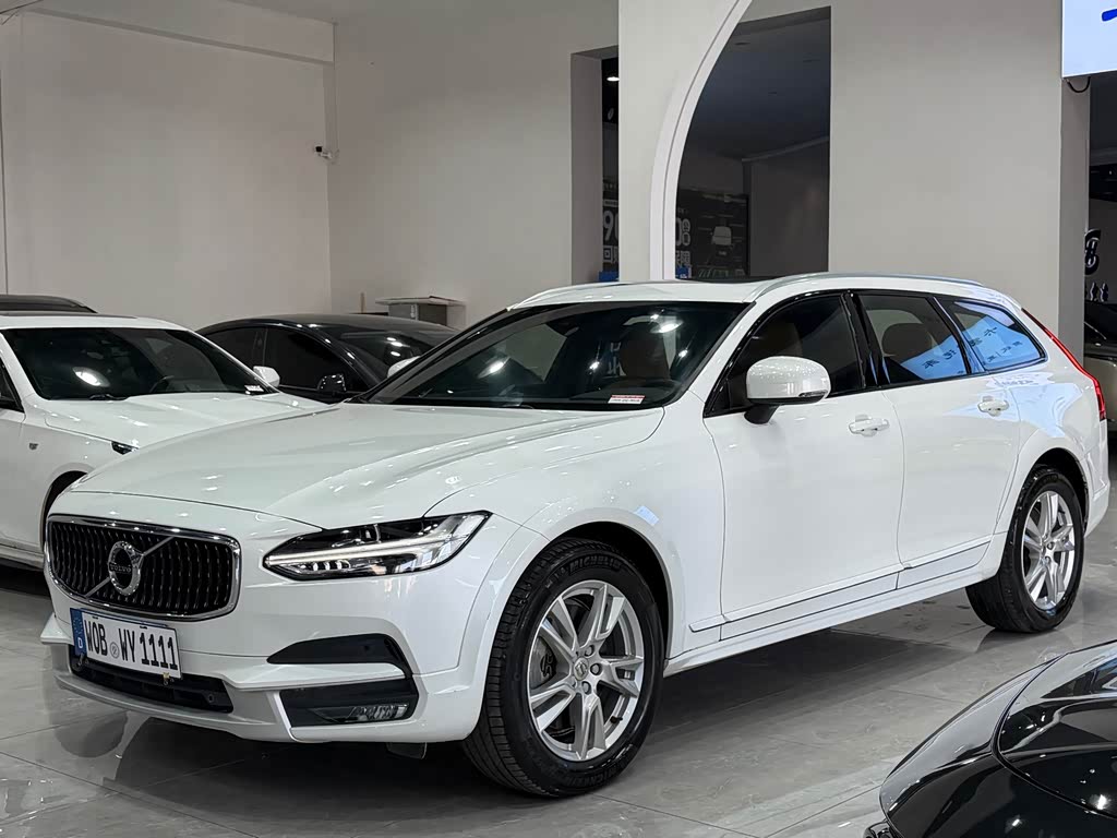 Volvo V90