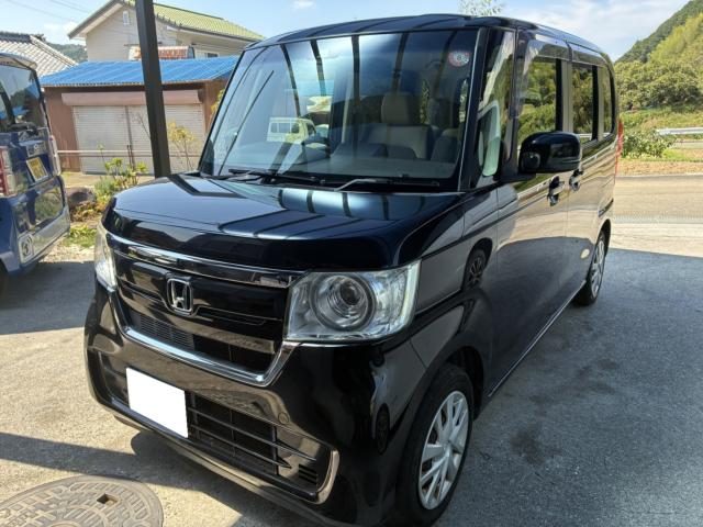 Honda N-BOX Custom