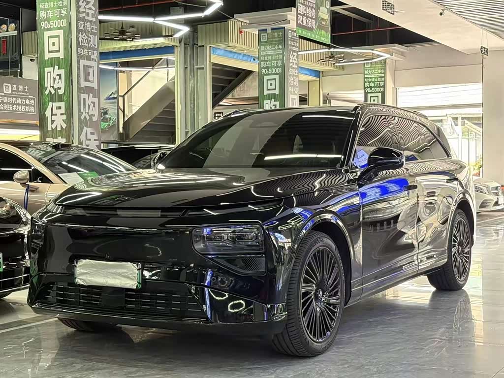 Xpeng G9