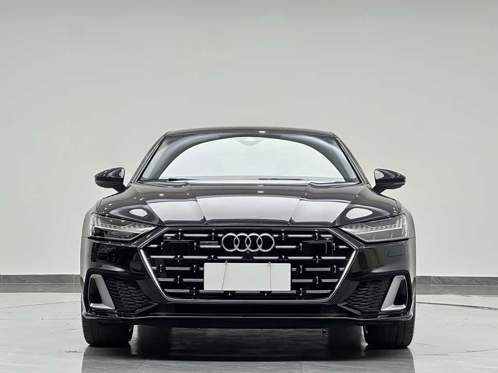 Audi A7L