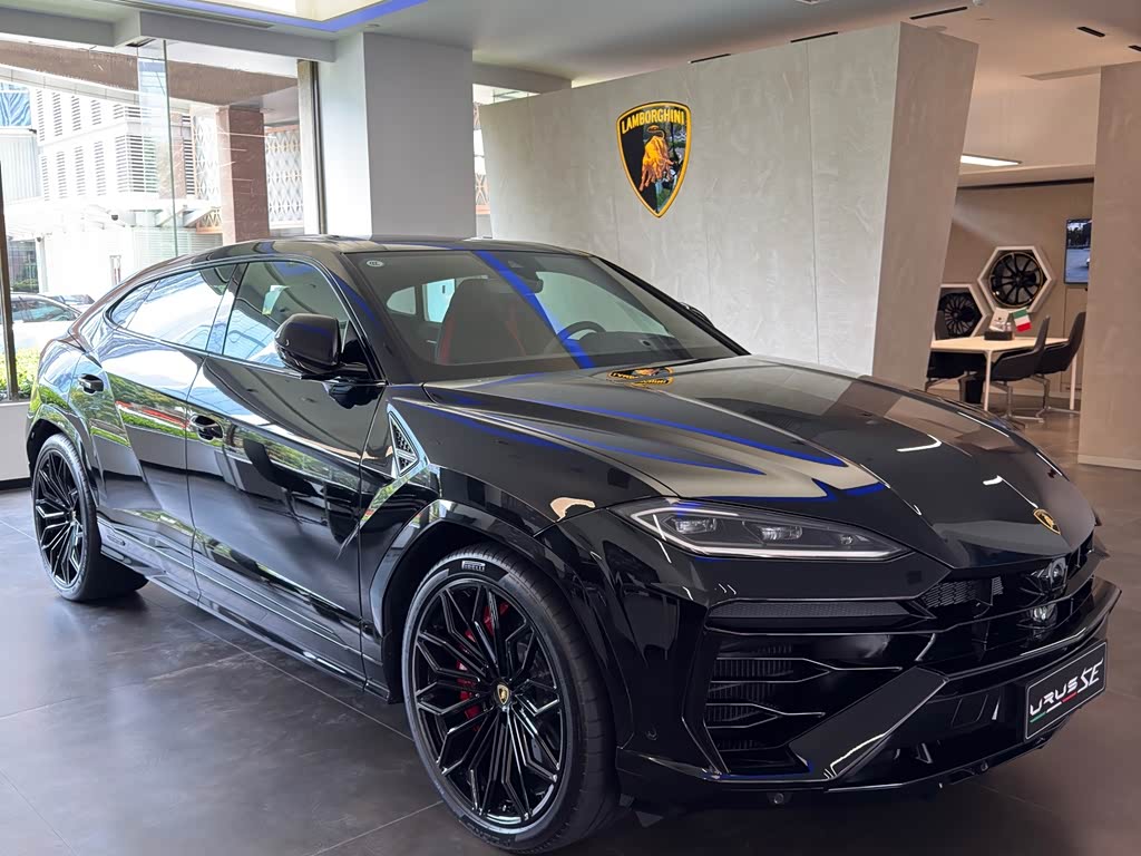 Lamborghini Urus SE