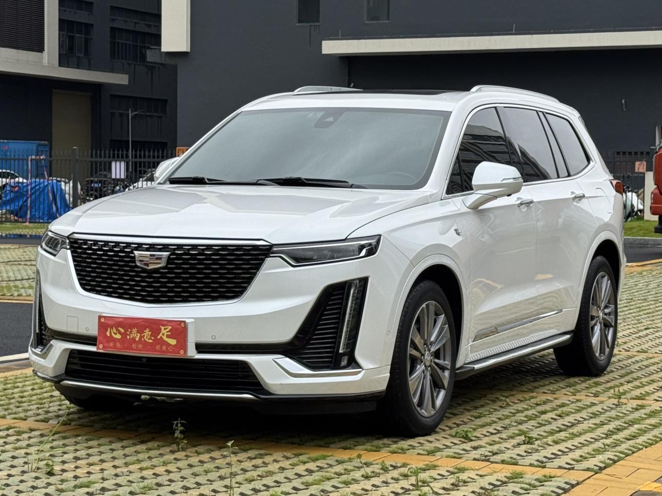 Cadillac XT6
