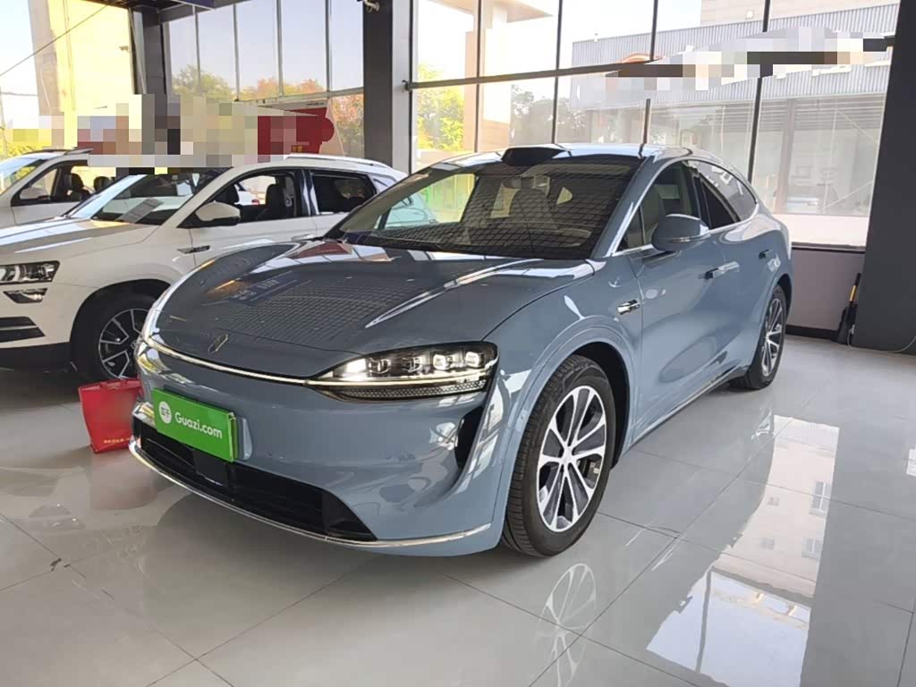 Luxeed R7