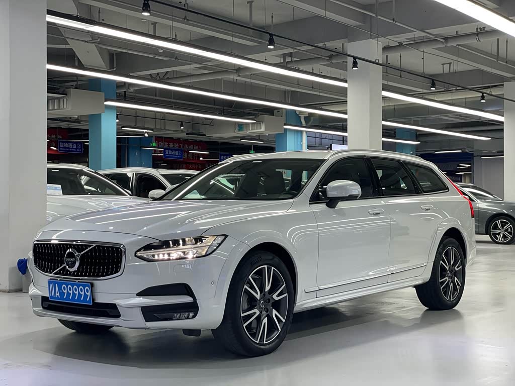 Volvo V90