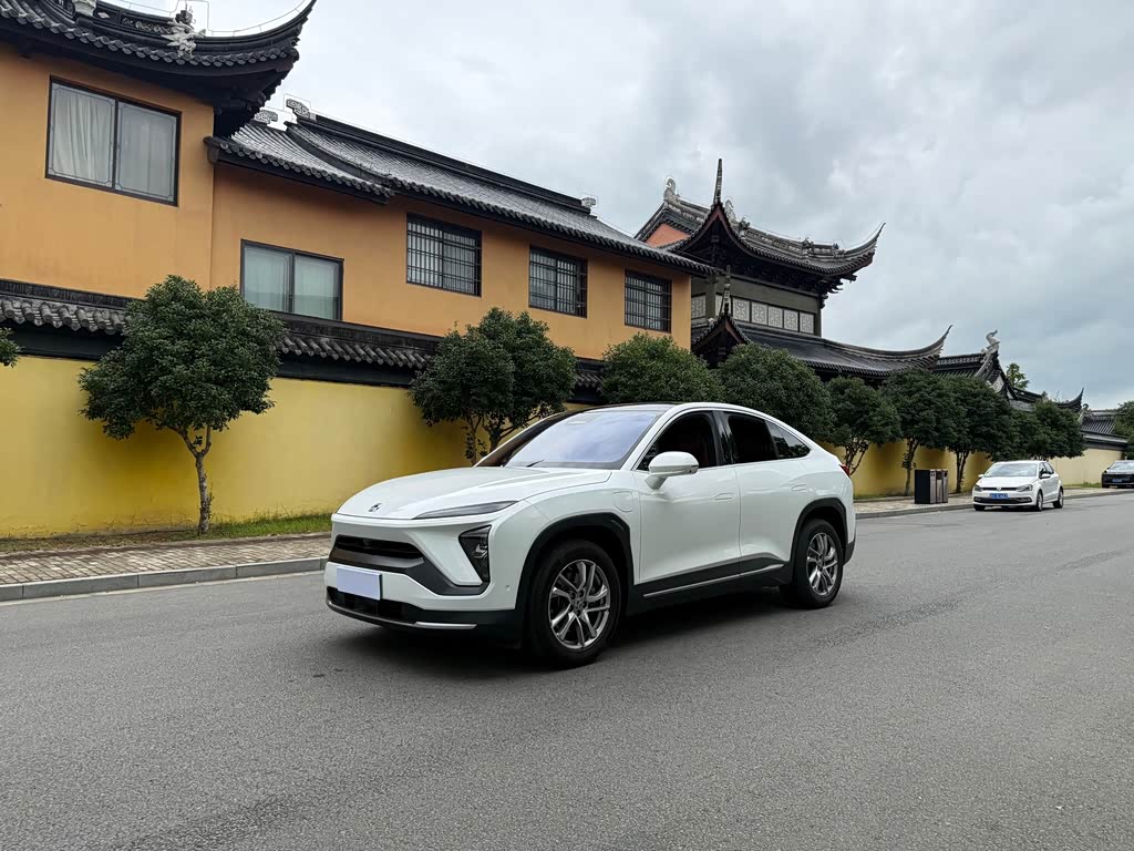 NIO EC6