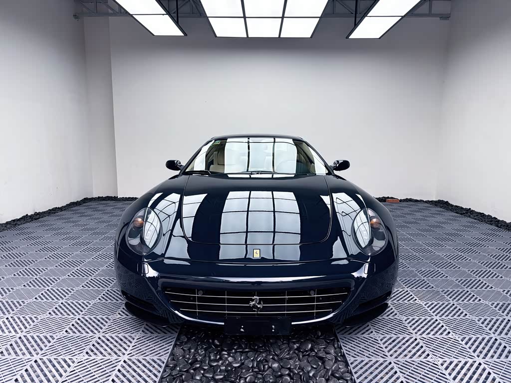 Ferrari 612