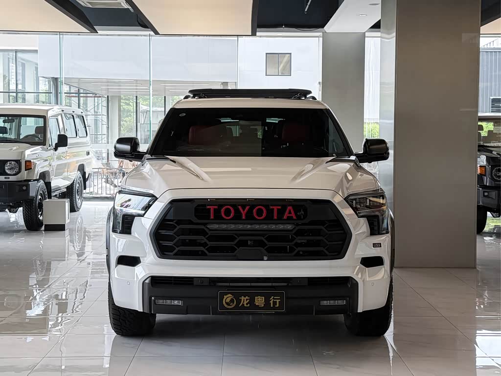 Toyota Sequoia