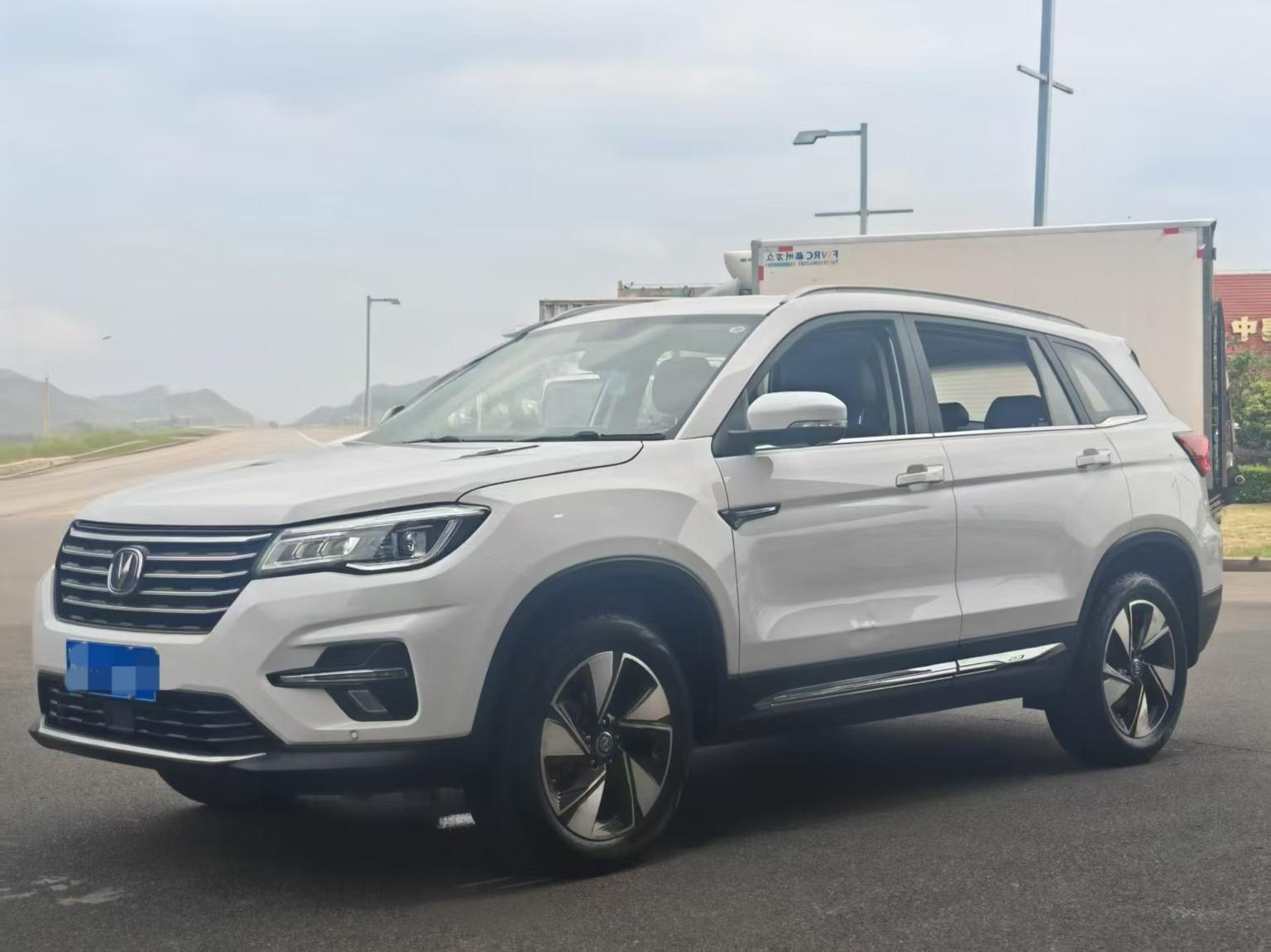 Changan CS75