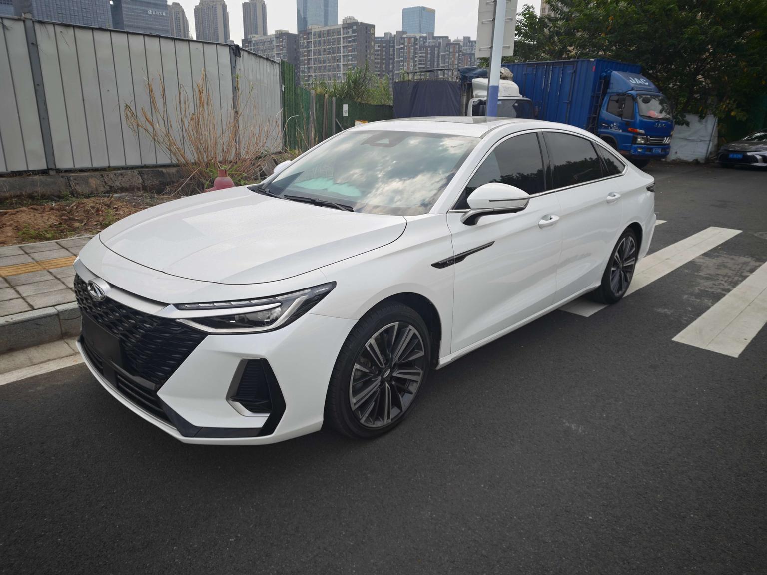 Chery Arrizo 8