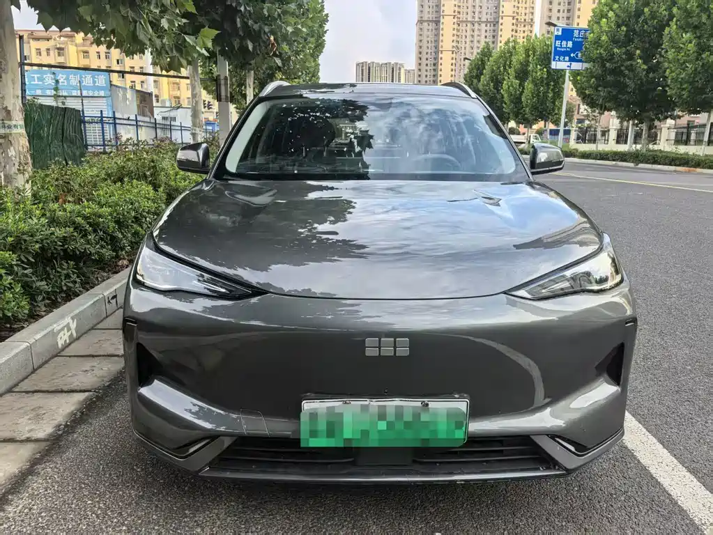 Geely Galaxy Galaxy E5