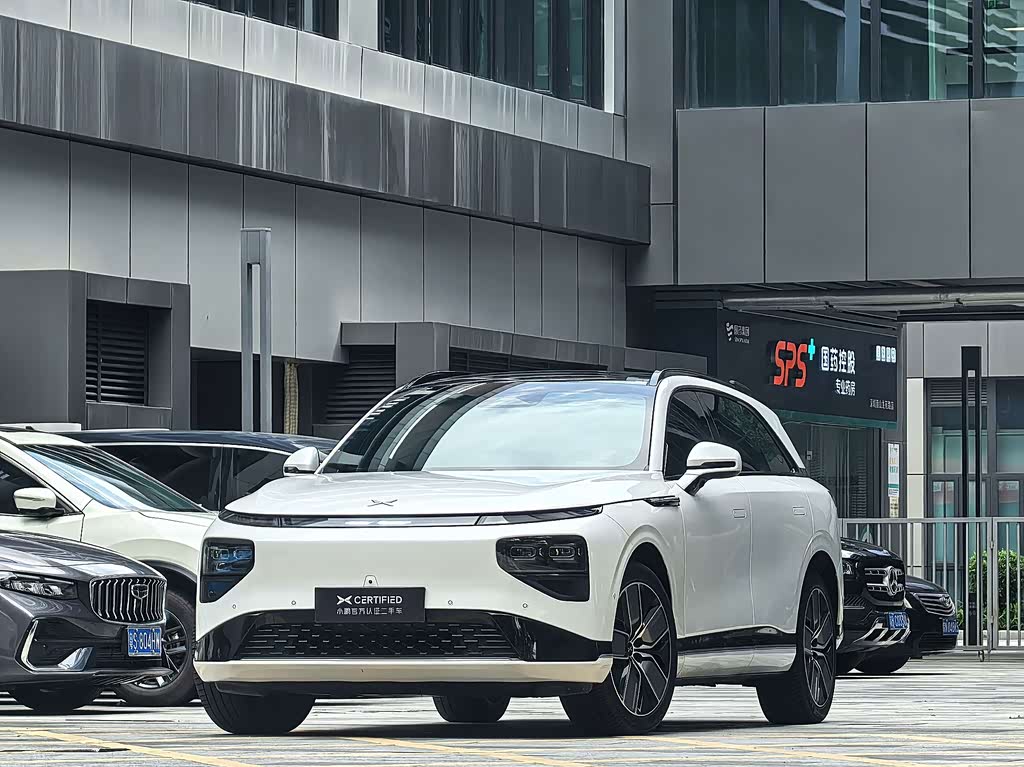 Xpeng G9