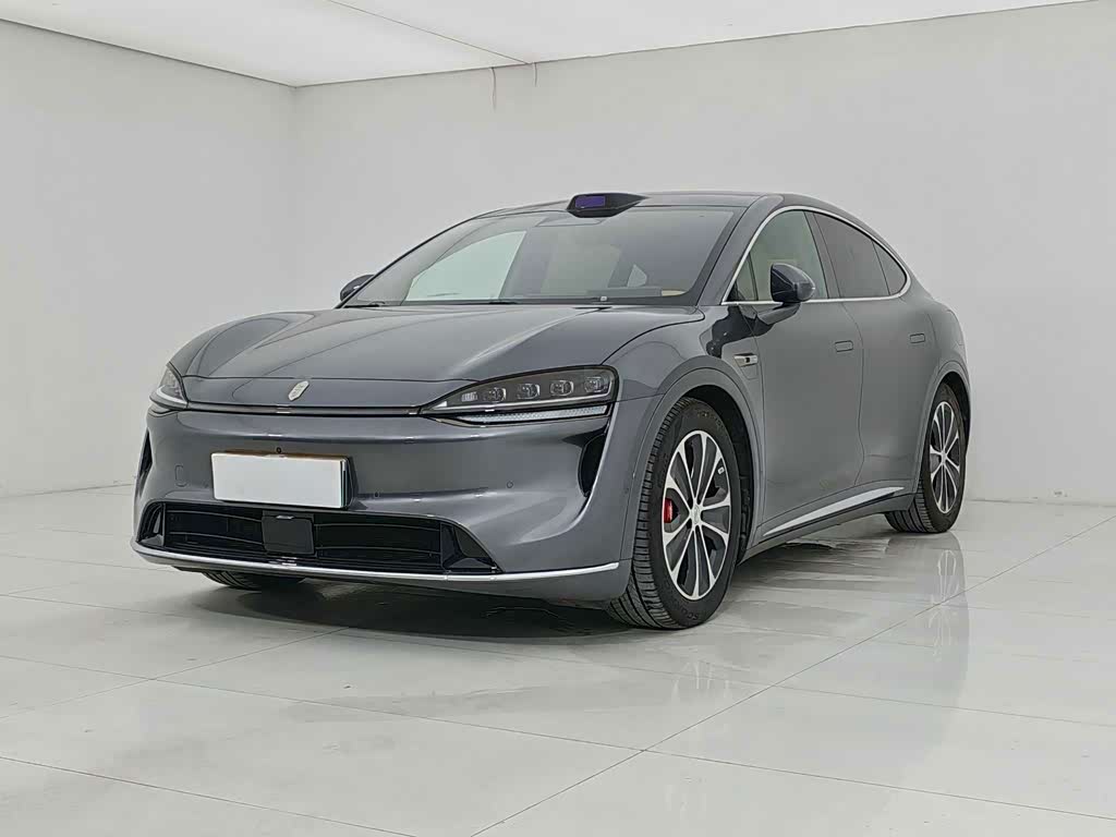 Luxeed R7