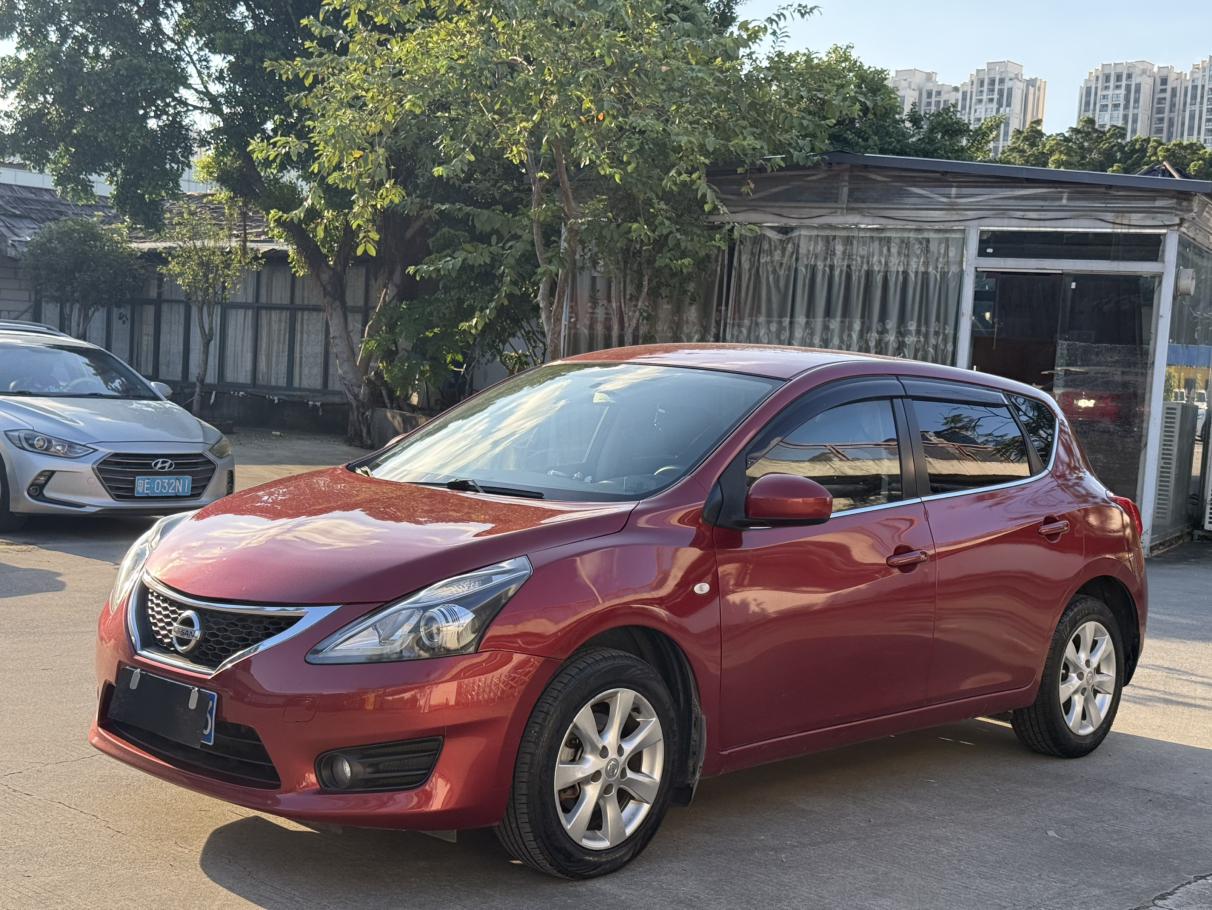 Nissan Tiida