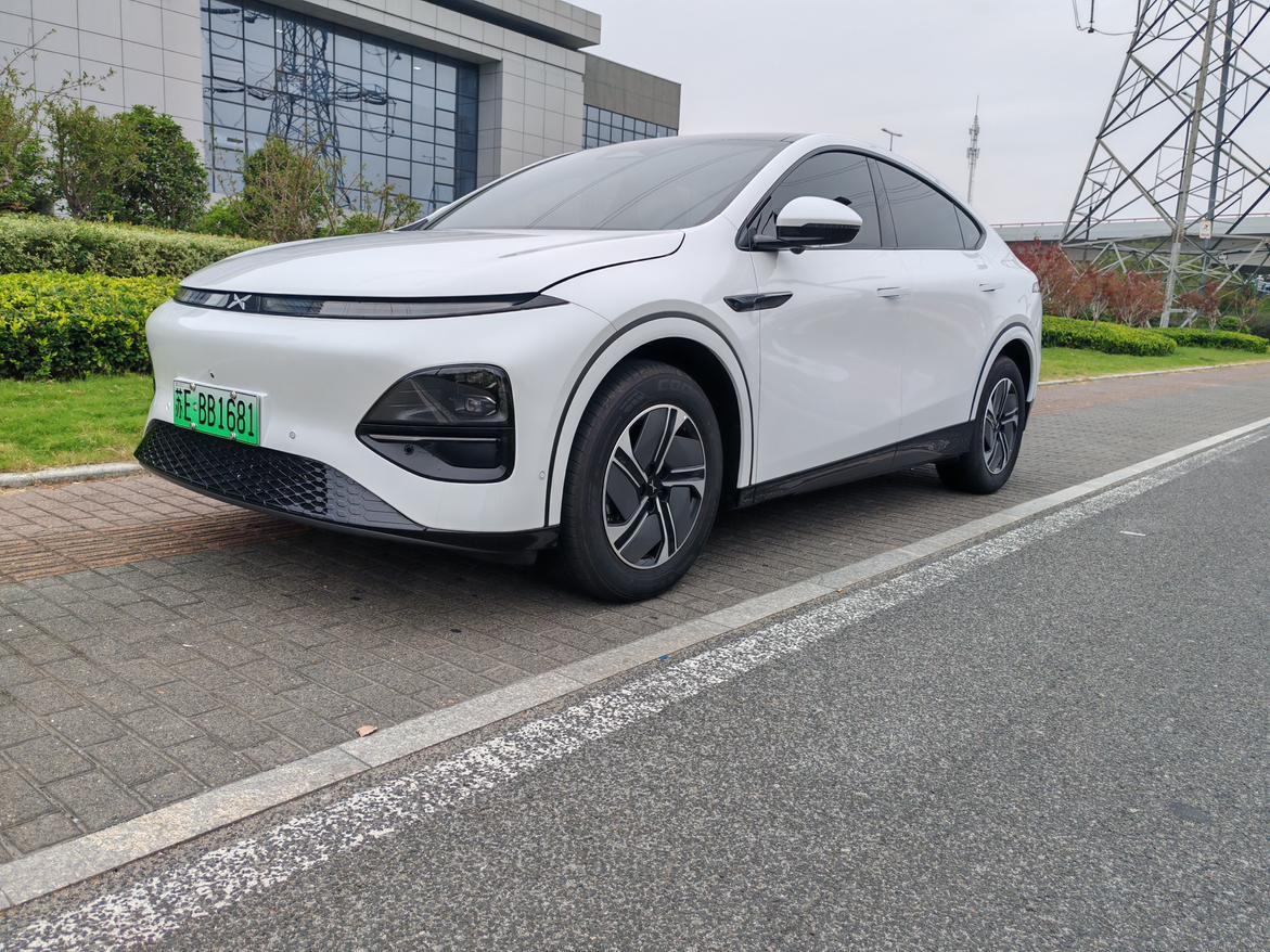 Xpeng G6