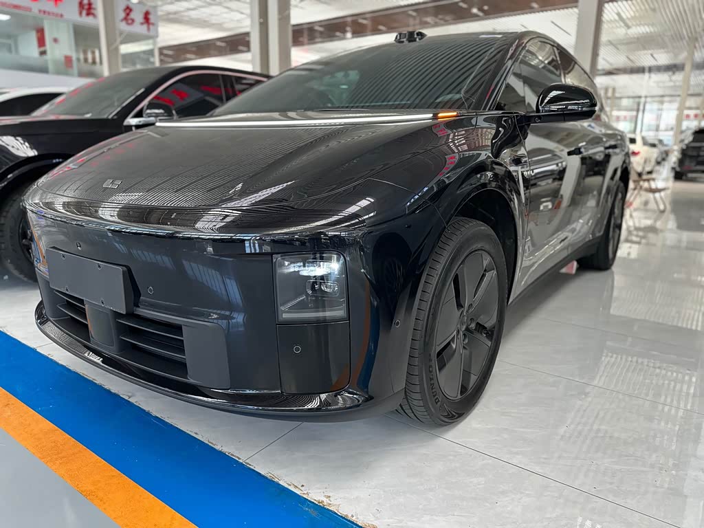 Li Auto i6