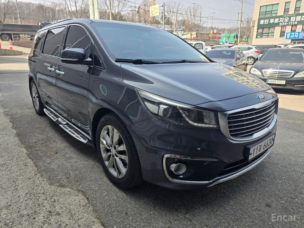 Kia Carnival
