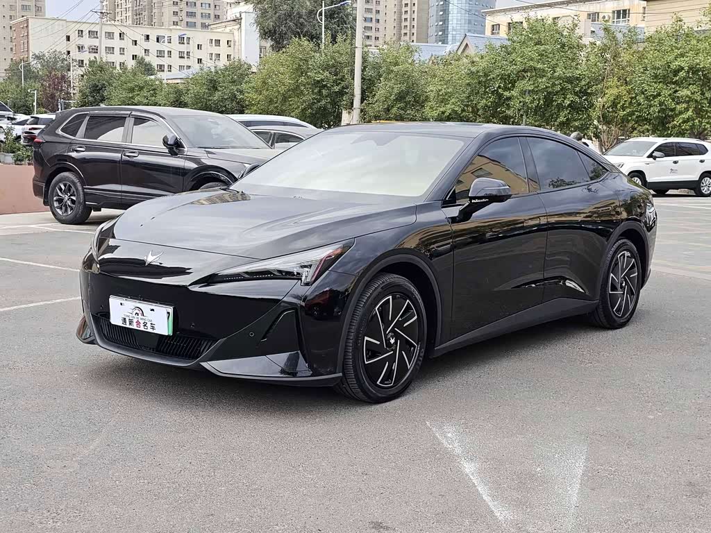 Arcfox Alfa Romeo S5