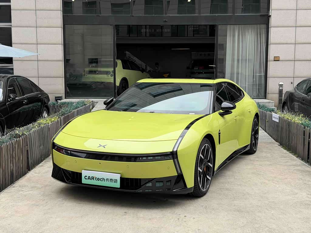 Xpeng P7