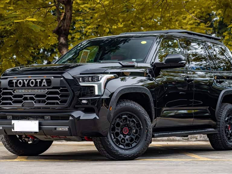 Toyota Sequoia