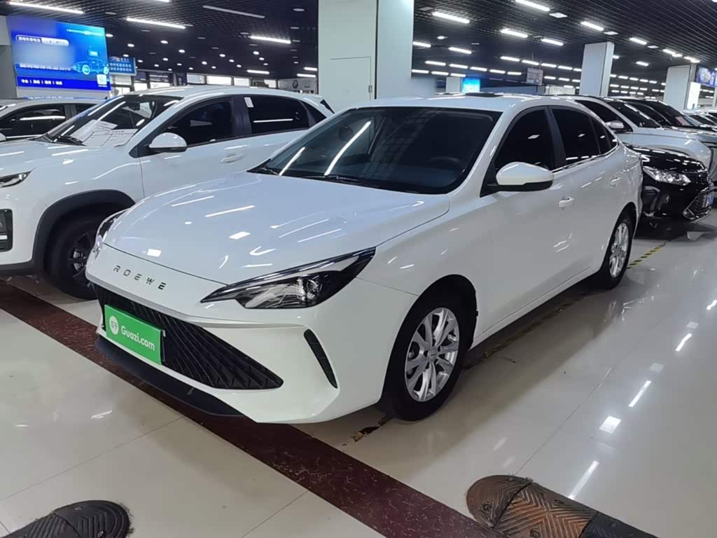 Roewe i5