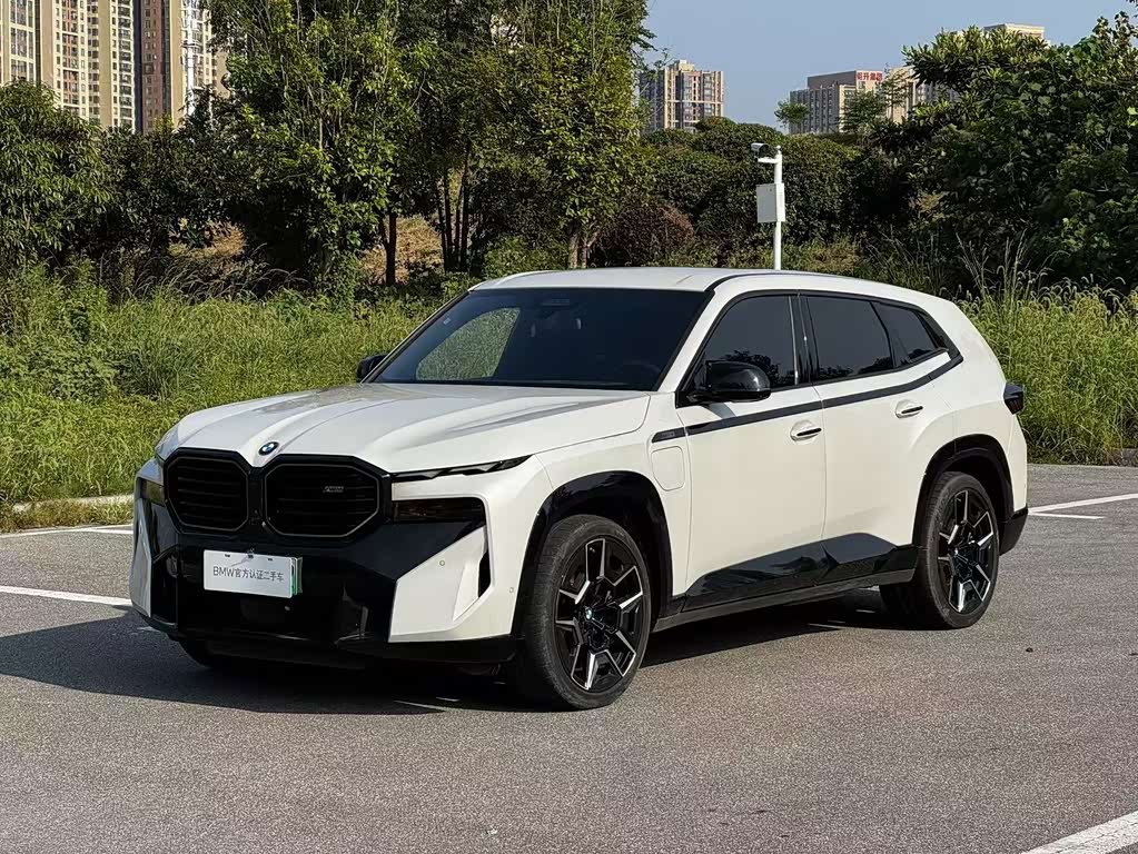 BMW XM