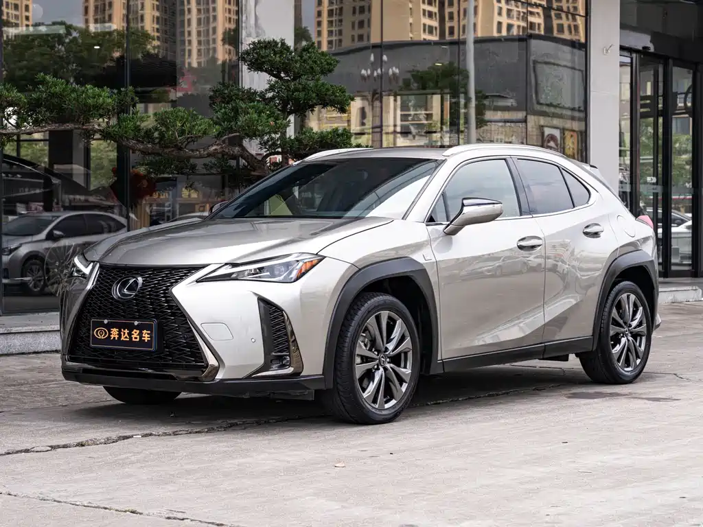 Lexus UX