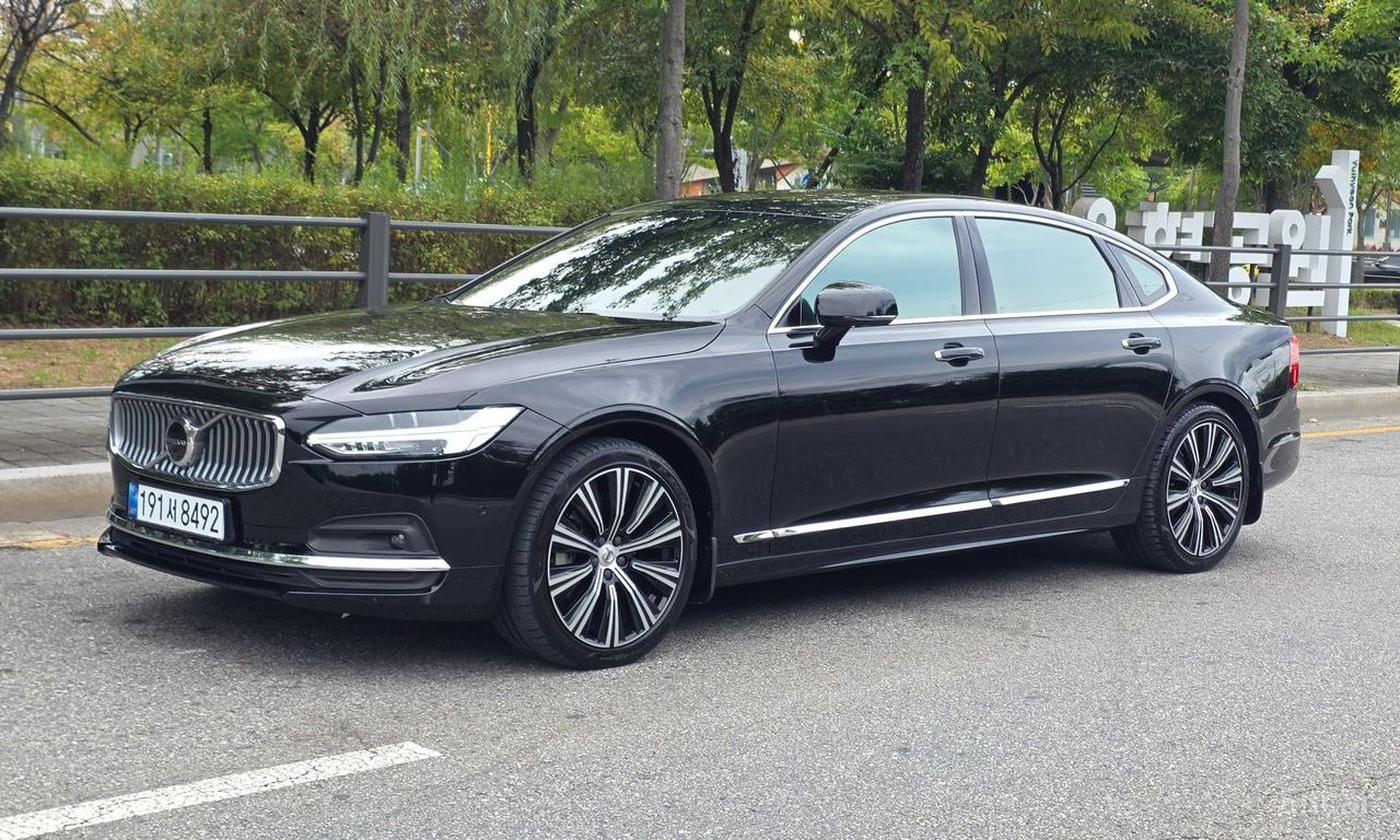 Volvo S90