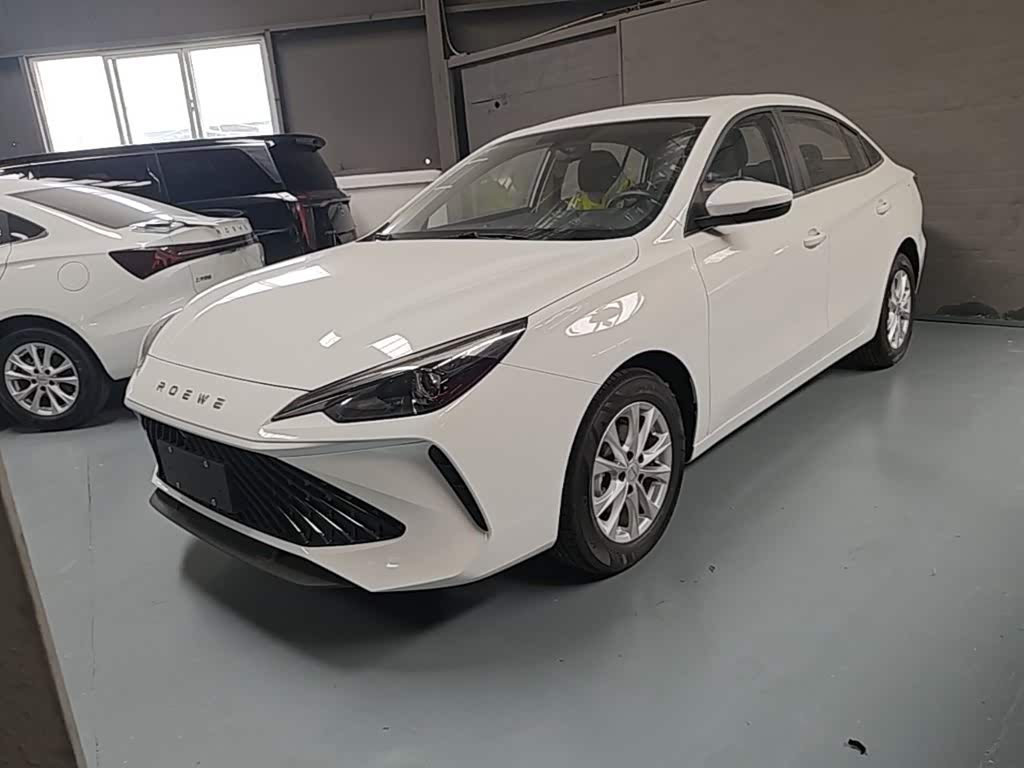 Roewe i5
